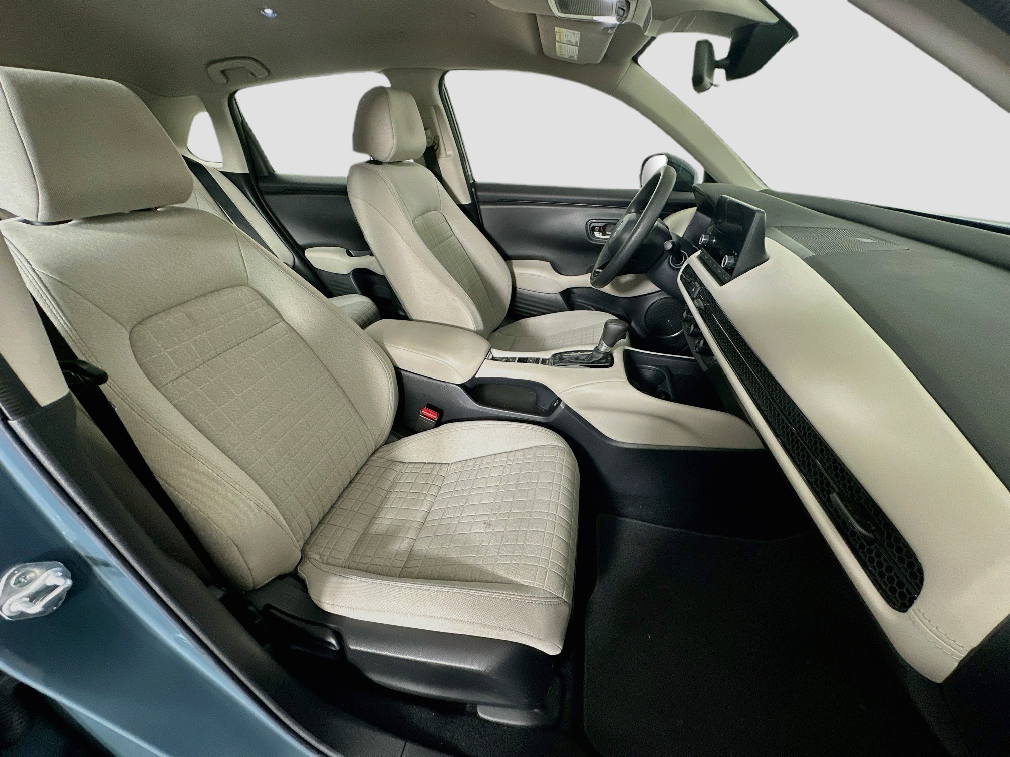 Used 2024 Honda HR-V LX image 28