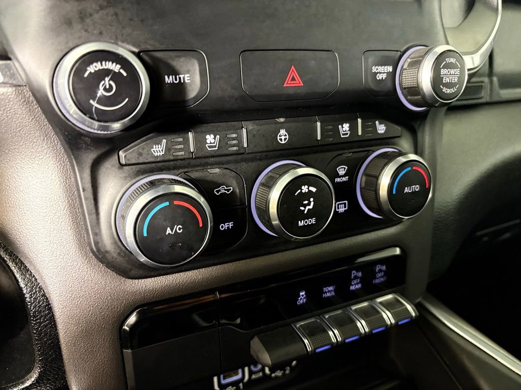 Used 2022 RAM 1500 Laramie w/ Sport Appearance Package AWD/4WD image 33