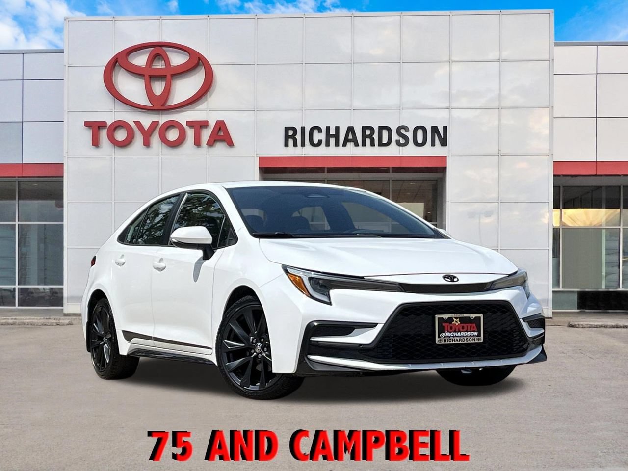 Used 2024 Toyota Corolla SE FWD image 1
