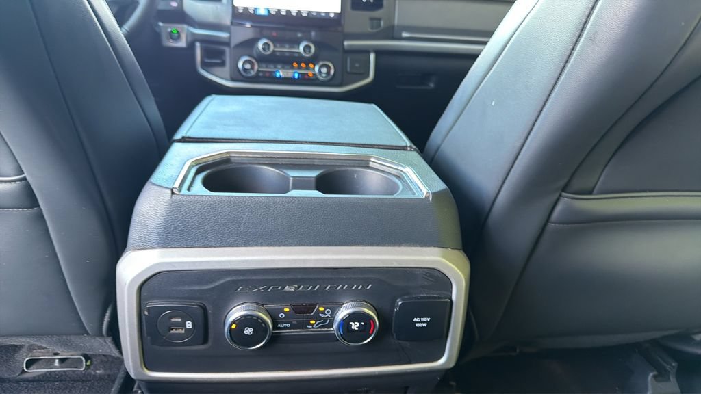 Used 2022 Ford Expedition XLT RWD image 29