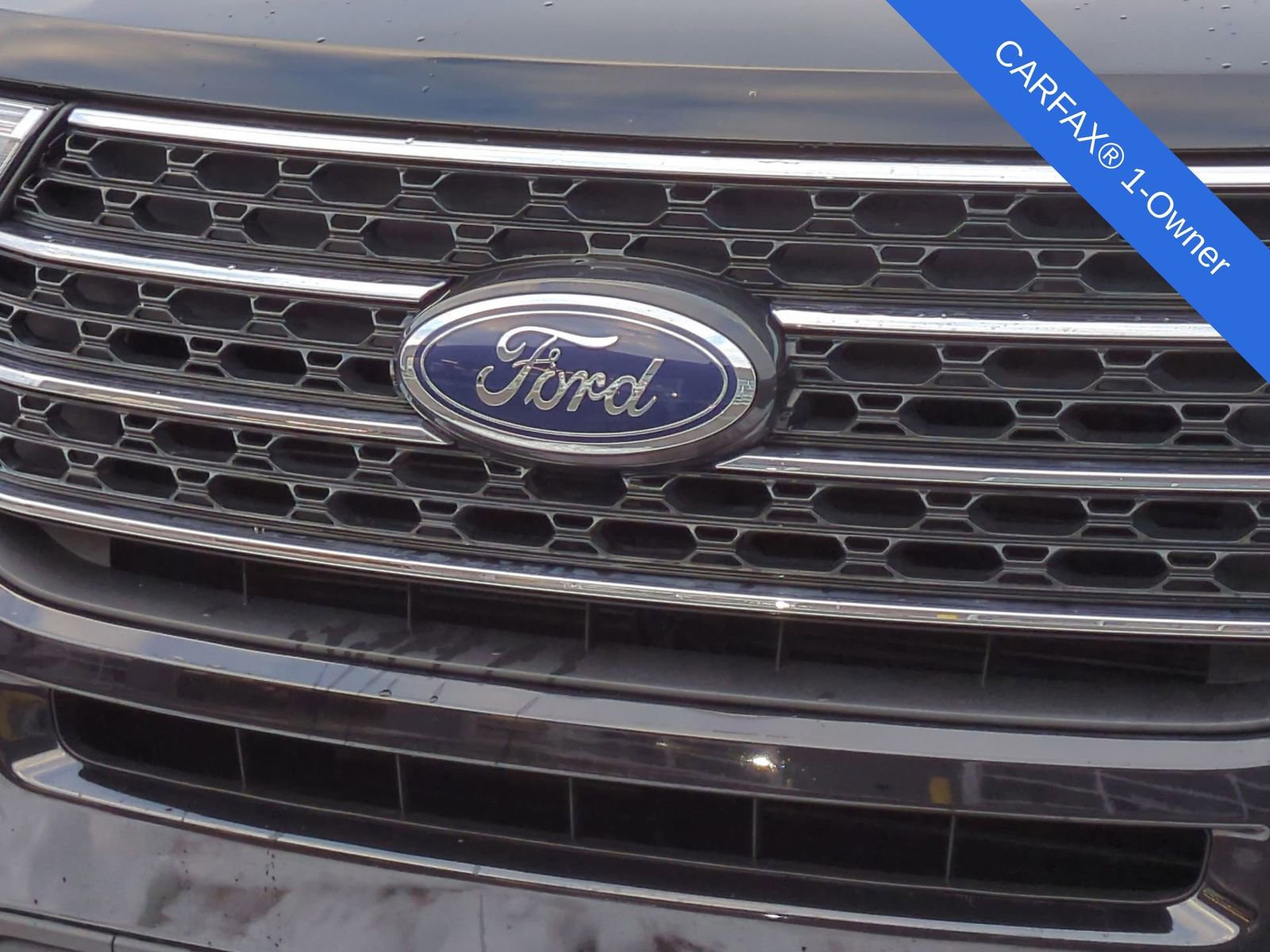 Used 2023 Ford Explorer XLT w/ Equipment Group 202A image 14