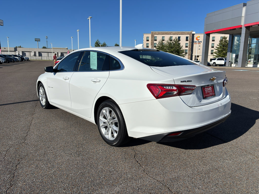 Used 2022 Chevrolet Malibu LT image 3
