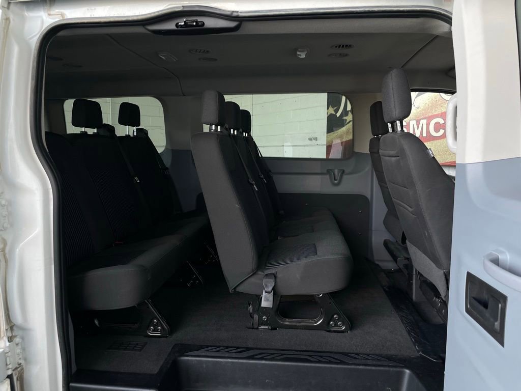 Used 2019 Ford Transit 150 XL image 18