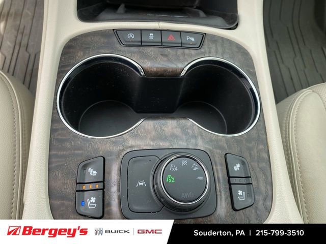 Certified 2023 GMC Acadia Denali w/ Denali Ultimate Package image 39