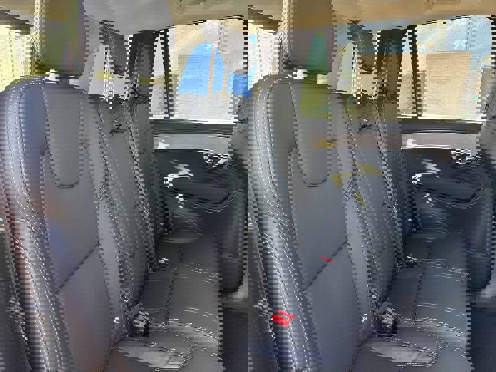 New 2026 Volvo XC90 T8 Ultra image 13