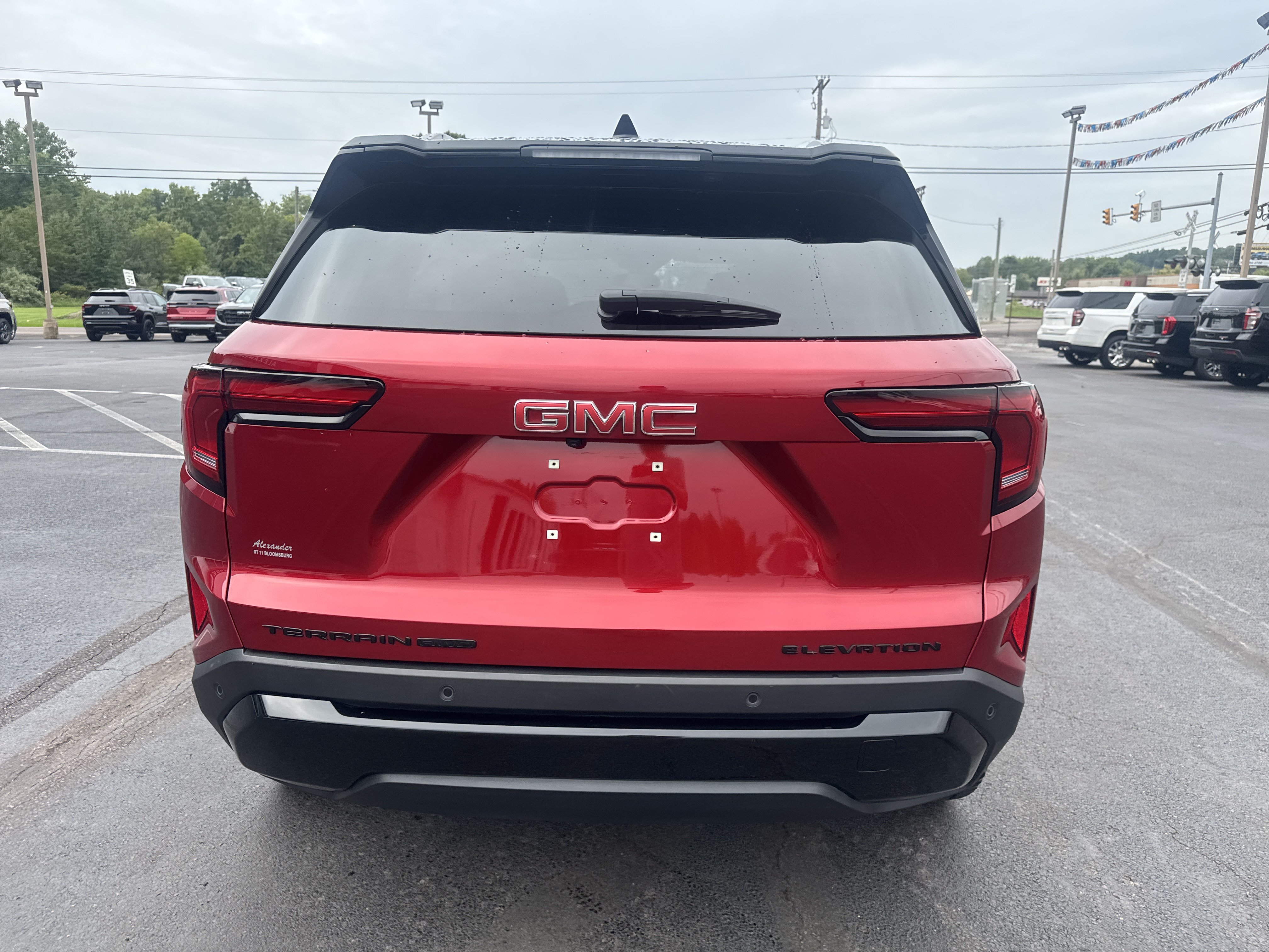 Used 2025 GMC Terrain Elevation w/ Black Edition AWD/4WD image 4