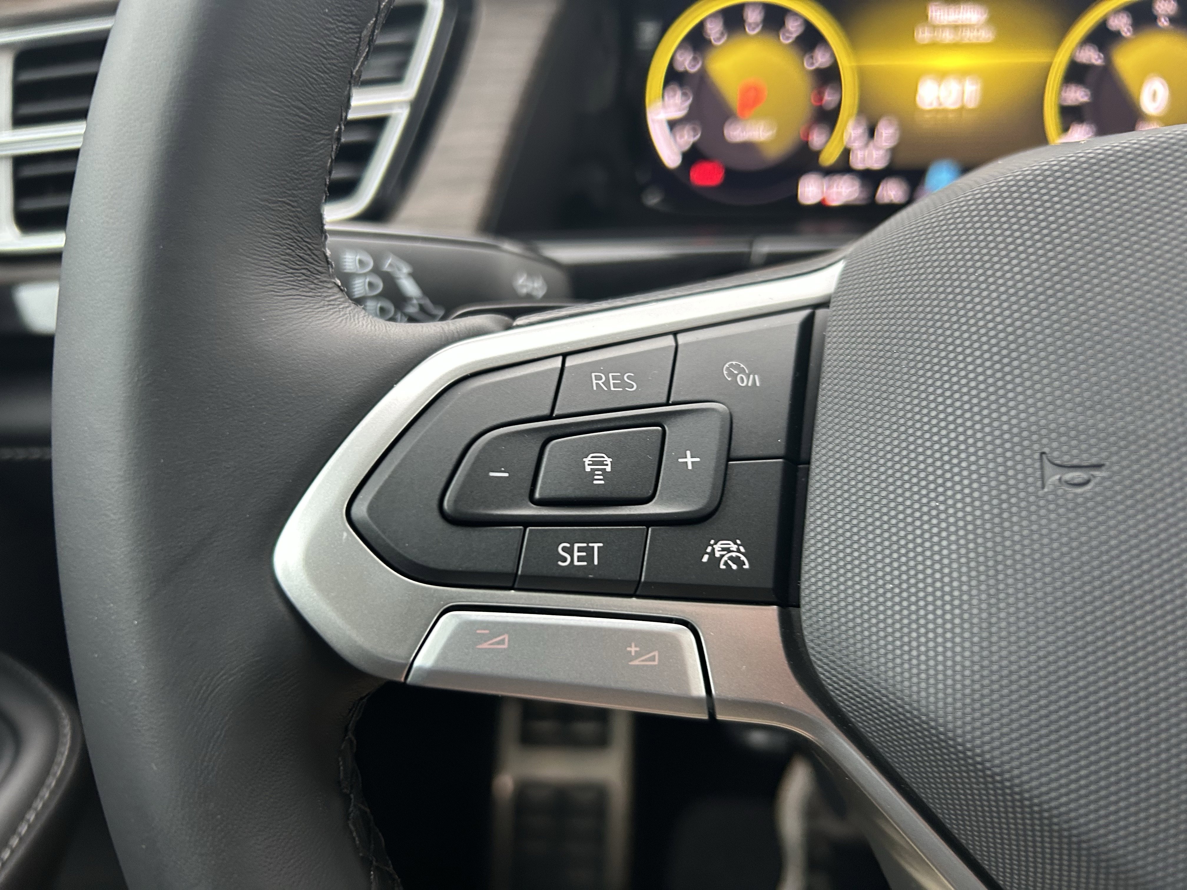 New 2026 Volkswagen Atlas SEL Premium R-Line image 19