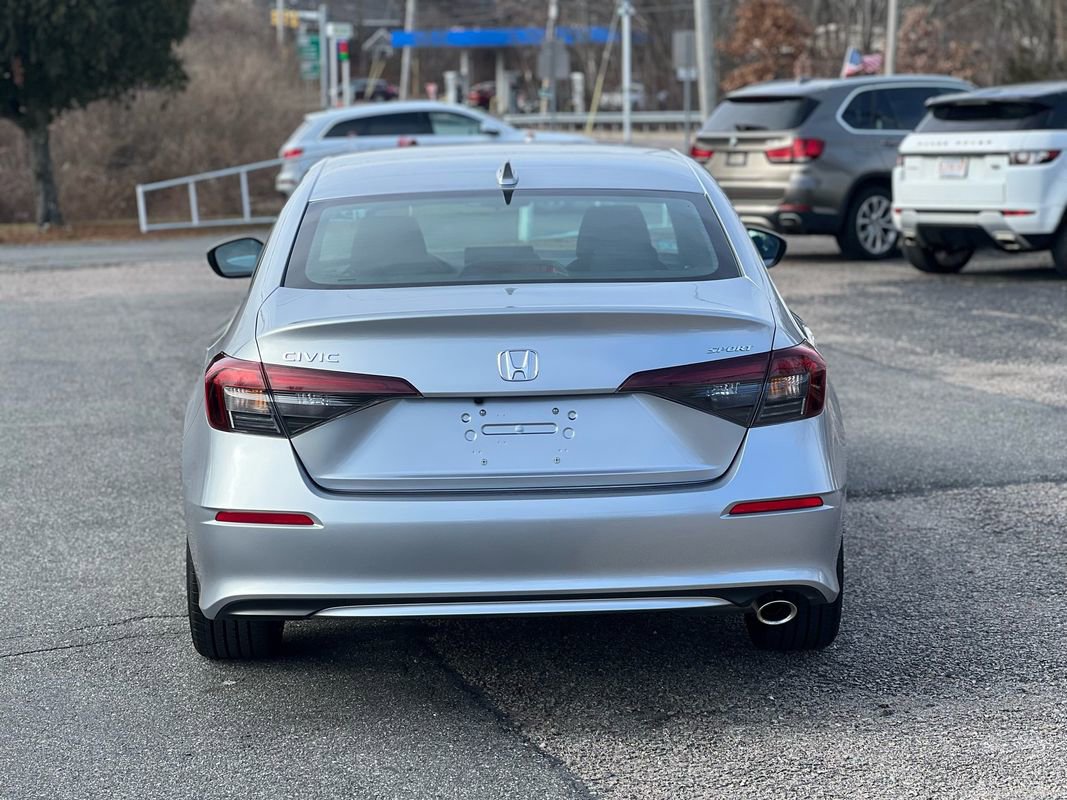 Used 2025 Honda Civic Sport image 6