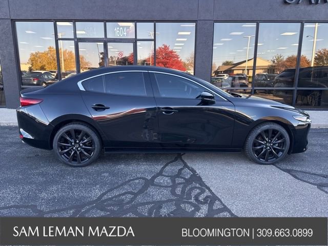 Used 2022 MAZDA MAZDA3 s image 11