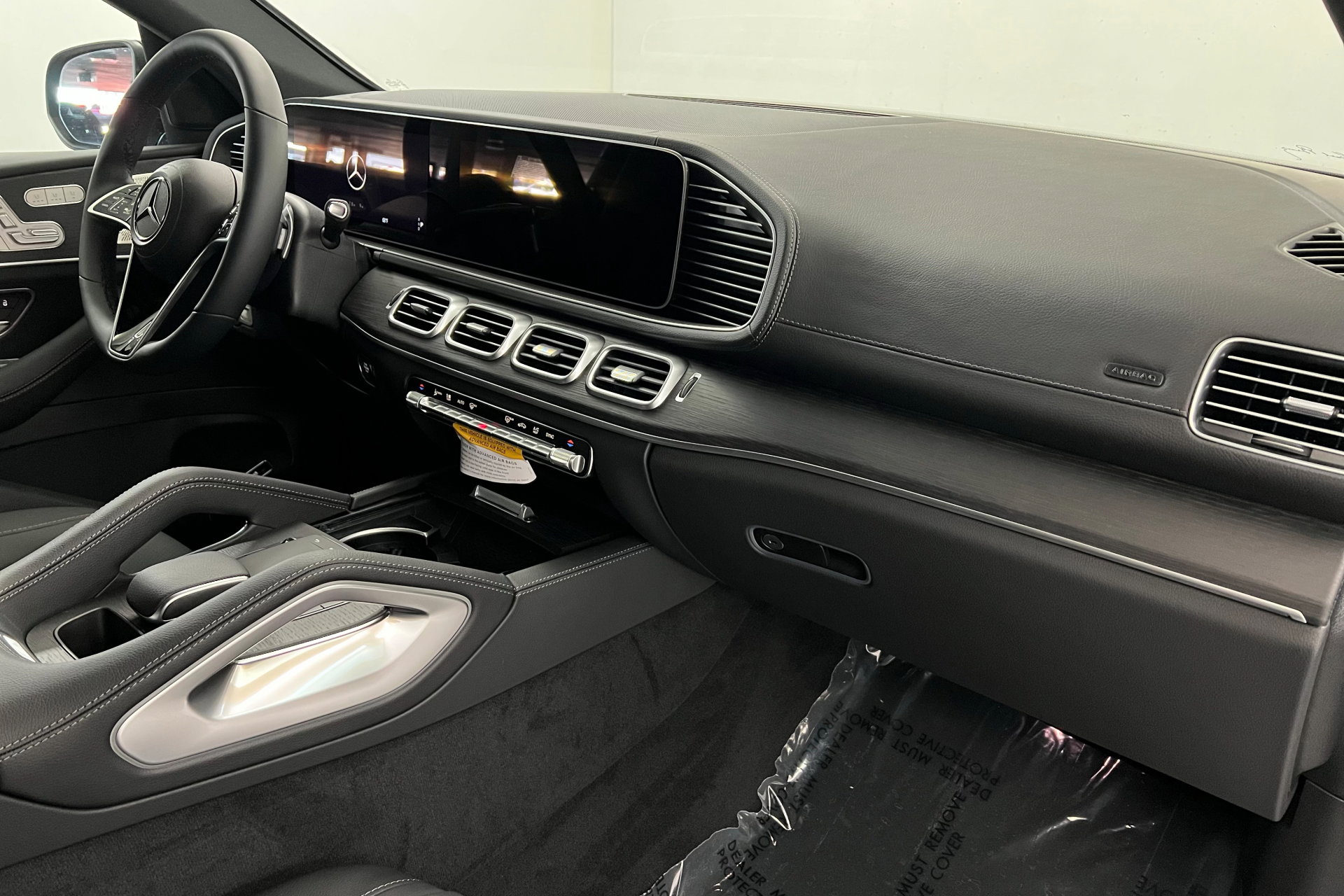 New 2026 Mercedes-Benz GLE 450 4MATIC Coupe image 23