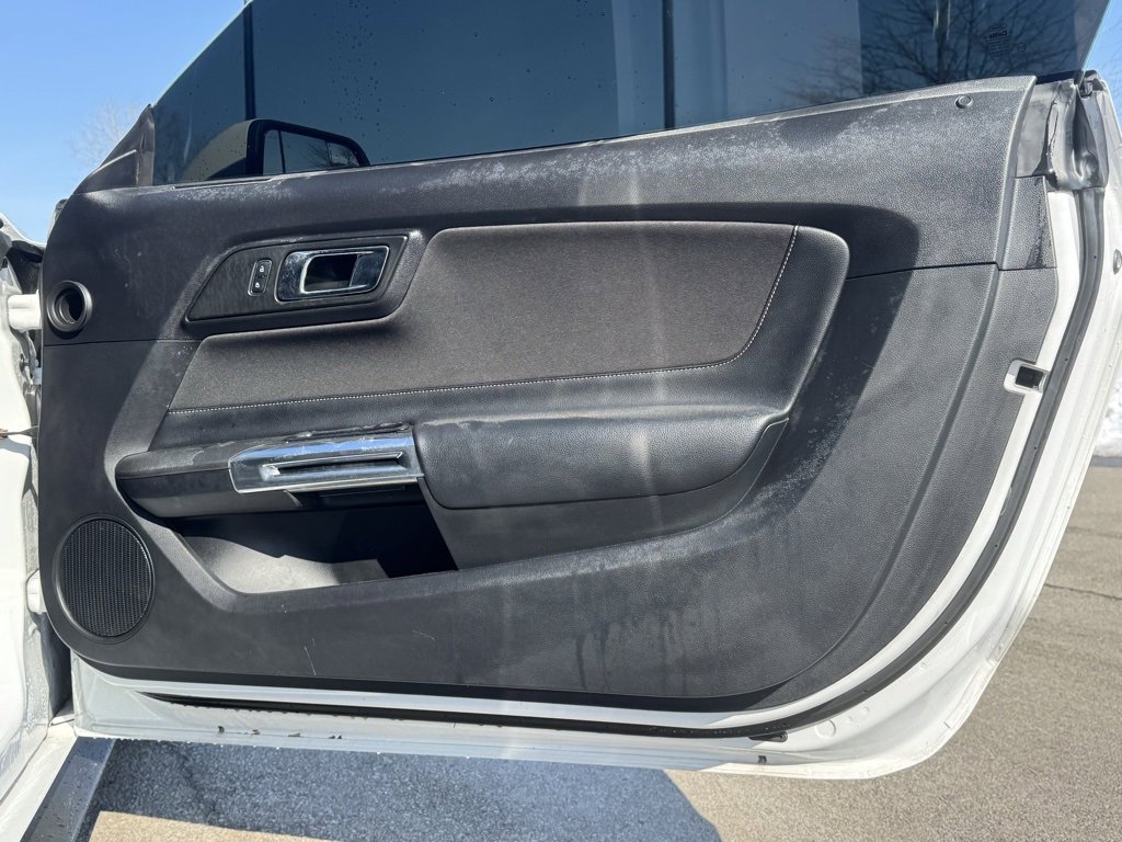 Used 2017 Ford Mustang GT w/ Black Accent Package image 42