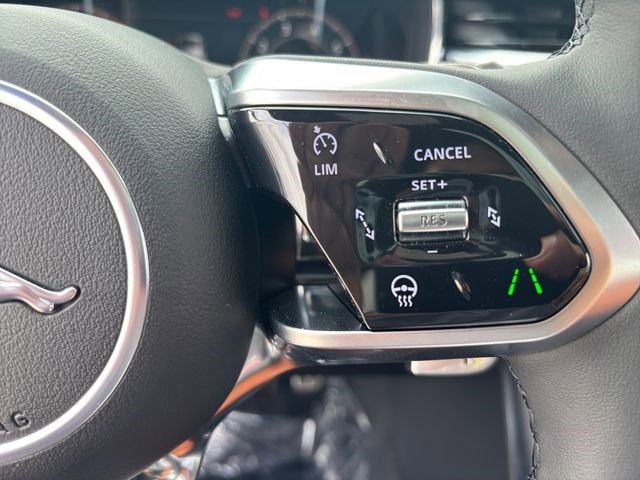 New 2024 Jaguar XF R-Dynamic SE AWD/4WD image 28