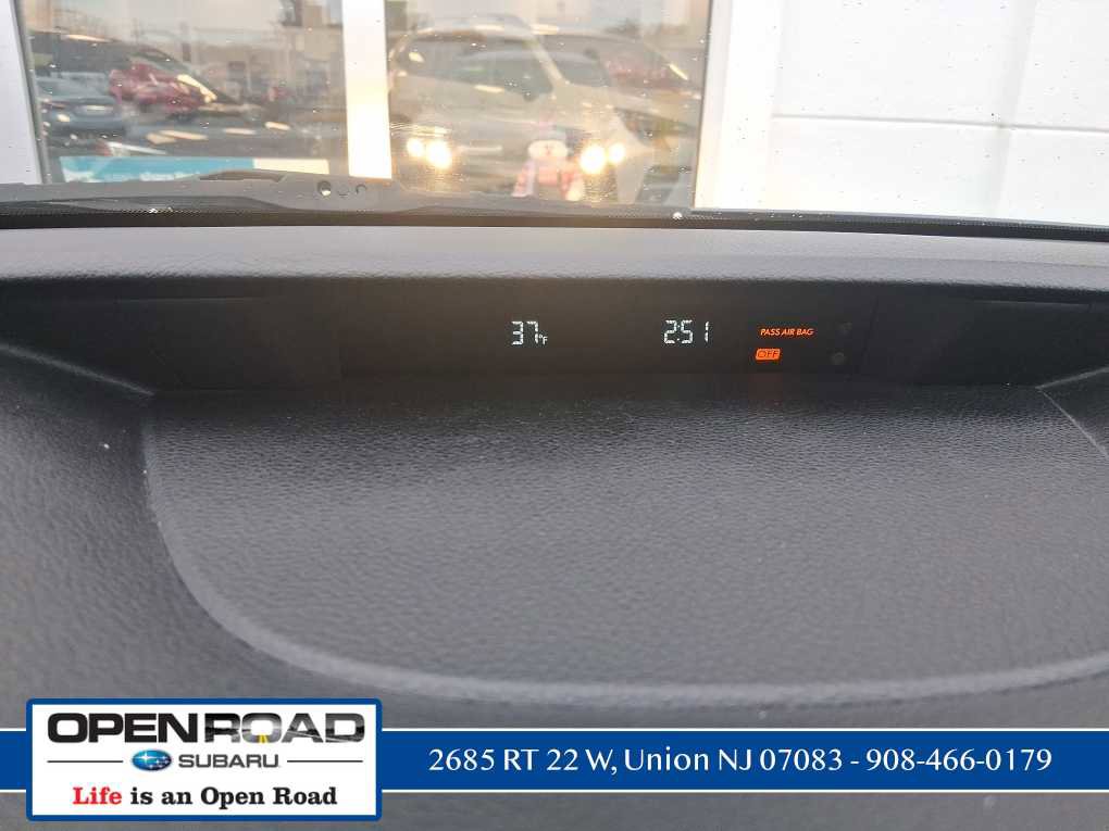 Used 2014 Subaru Outback 2.5i Limited image 27