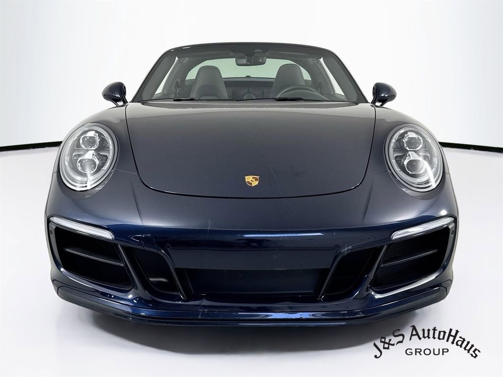 Used 2019 Porsche 911 Targa 4S AWD/4WD image 2