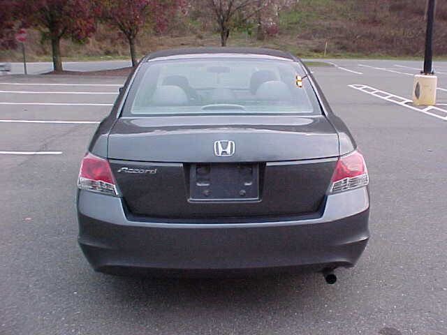 Used 2010 Honda Accord LX image 10