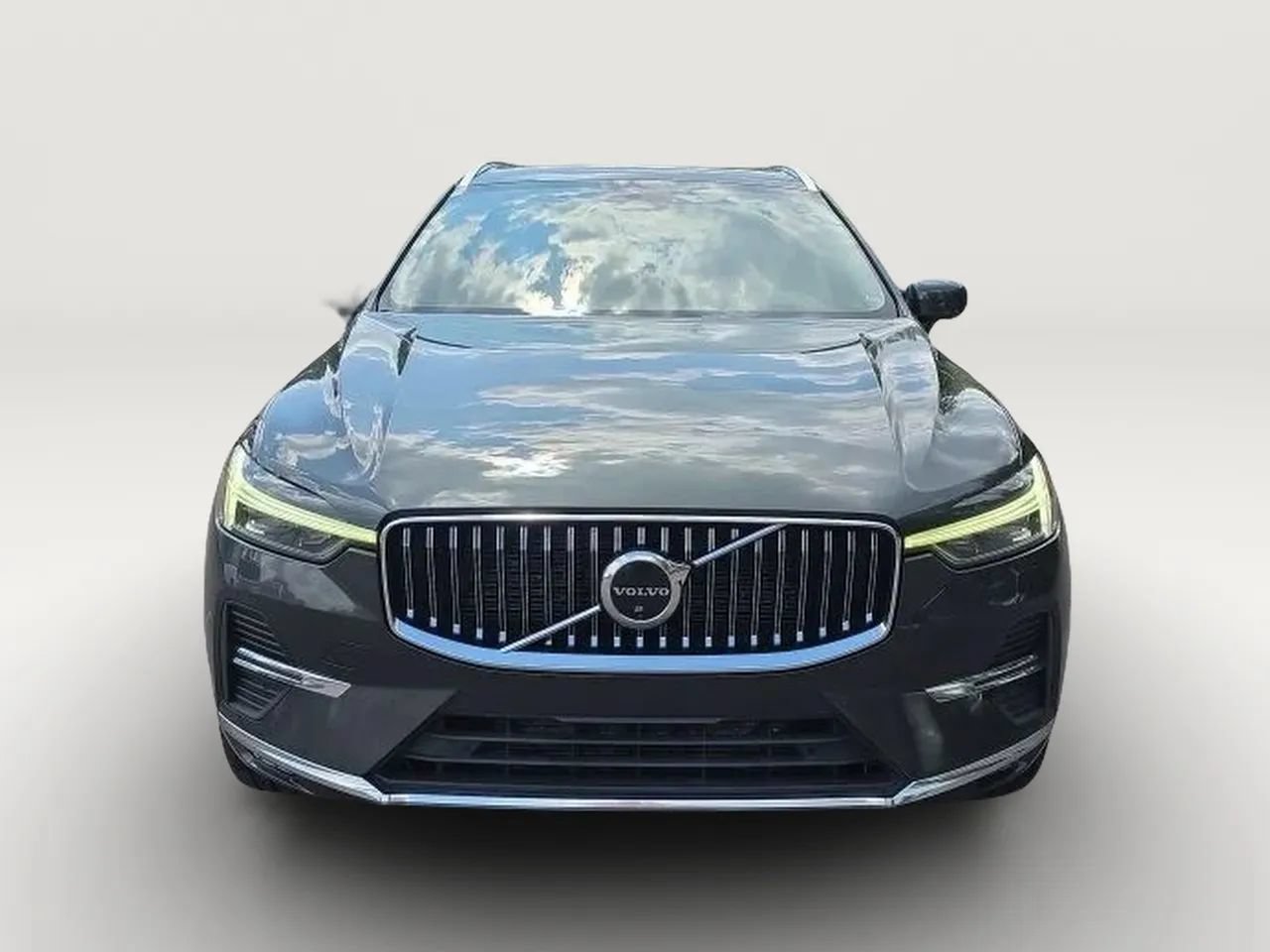 Used 2022 Volvo XC60 B6 Inscription w/ Advanced Package AWD/4WD image 4