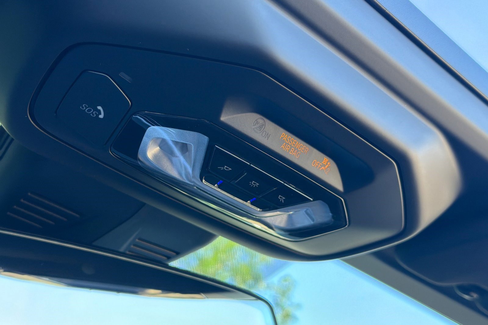 Used 2022 BMW Z4 M40i w/ Premium Package image 22