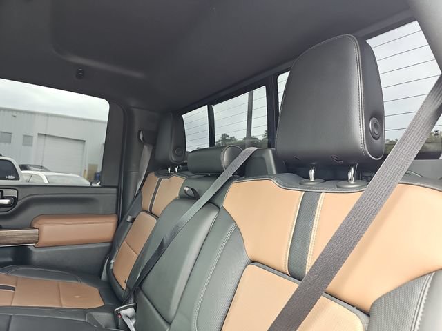 Used 2022 Chevrolet Silverado 3500 High Country w/ Safety Package II AWD/4WD image 14