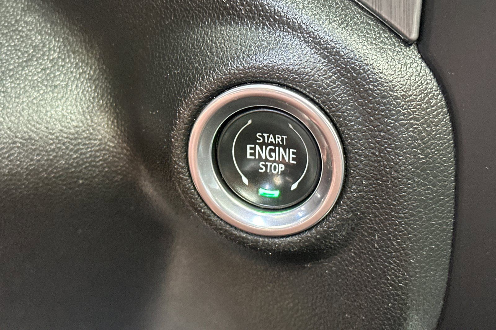 Used 2021 GMC Sierra 2500 Denali w/ Denali Ultimate Package image 26