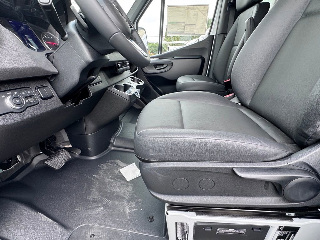 New 2024 Mercedes-Benz Sprinter 3500 image 19