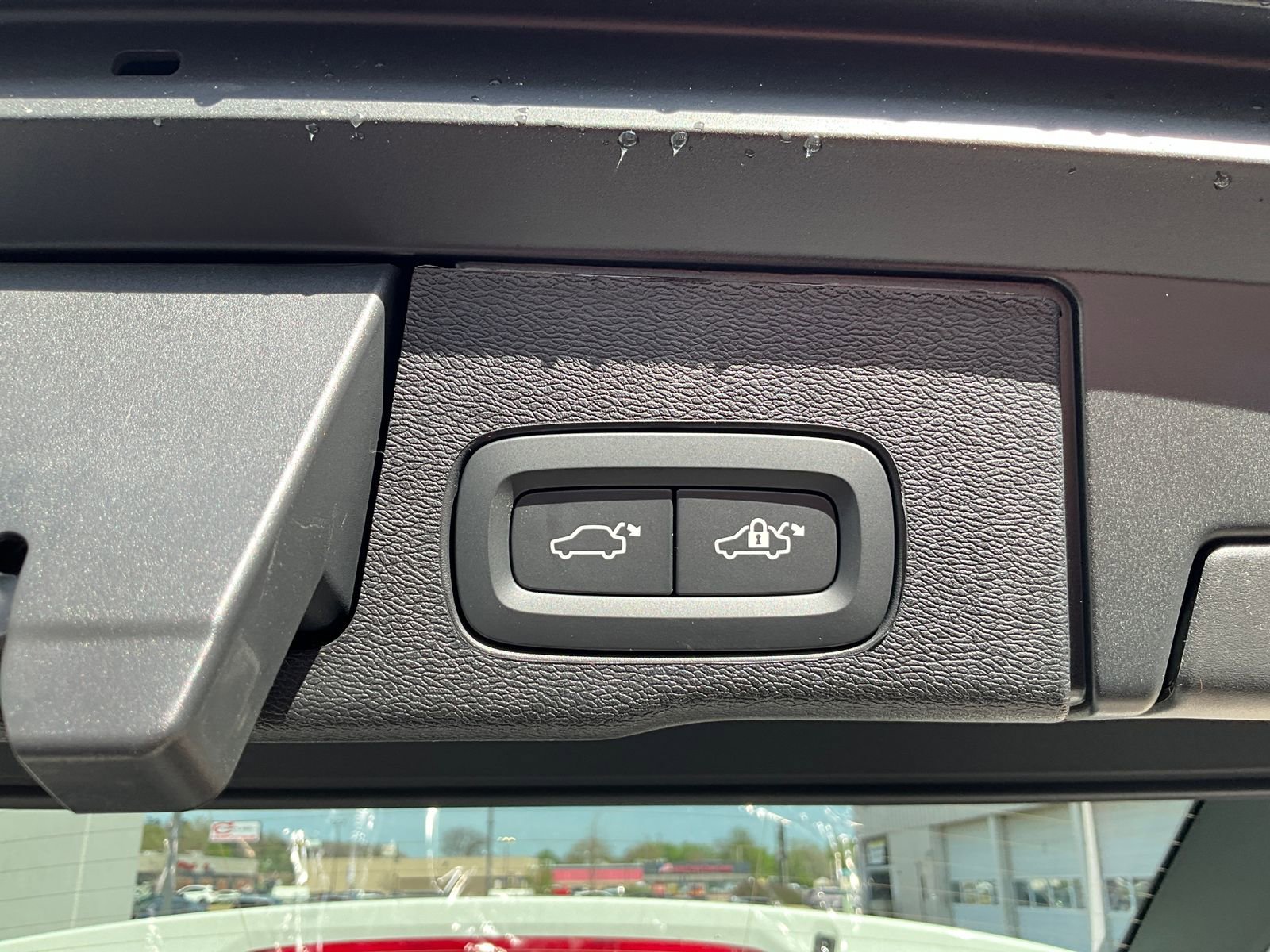 New 2026 Volvo XC60 B5 Plus w/ Climate Package AWD/4WD image 26