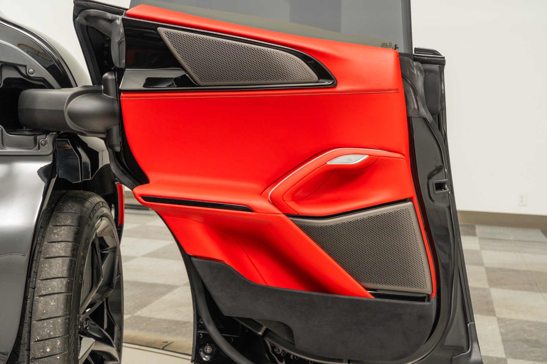 Used 2025 Ferrari Purosangue image 42