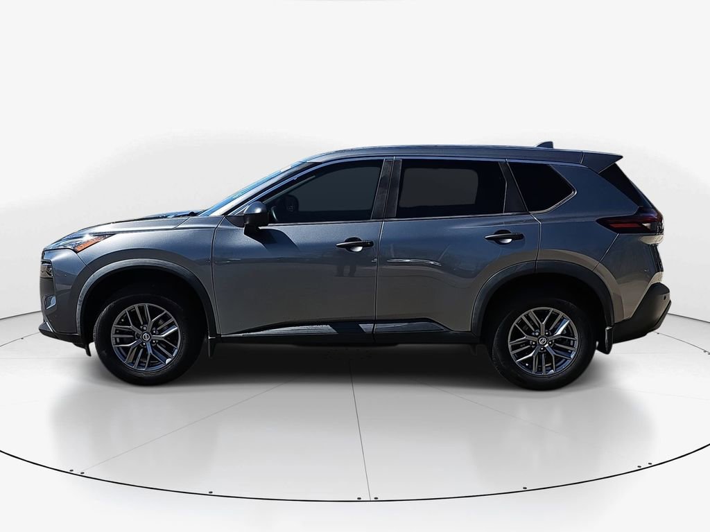 Used 2021 Nissan Rogue S image 4