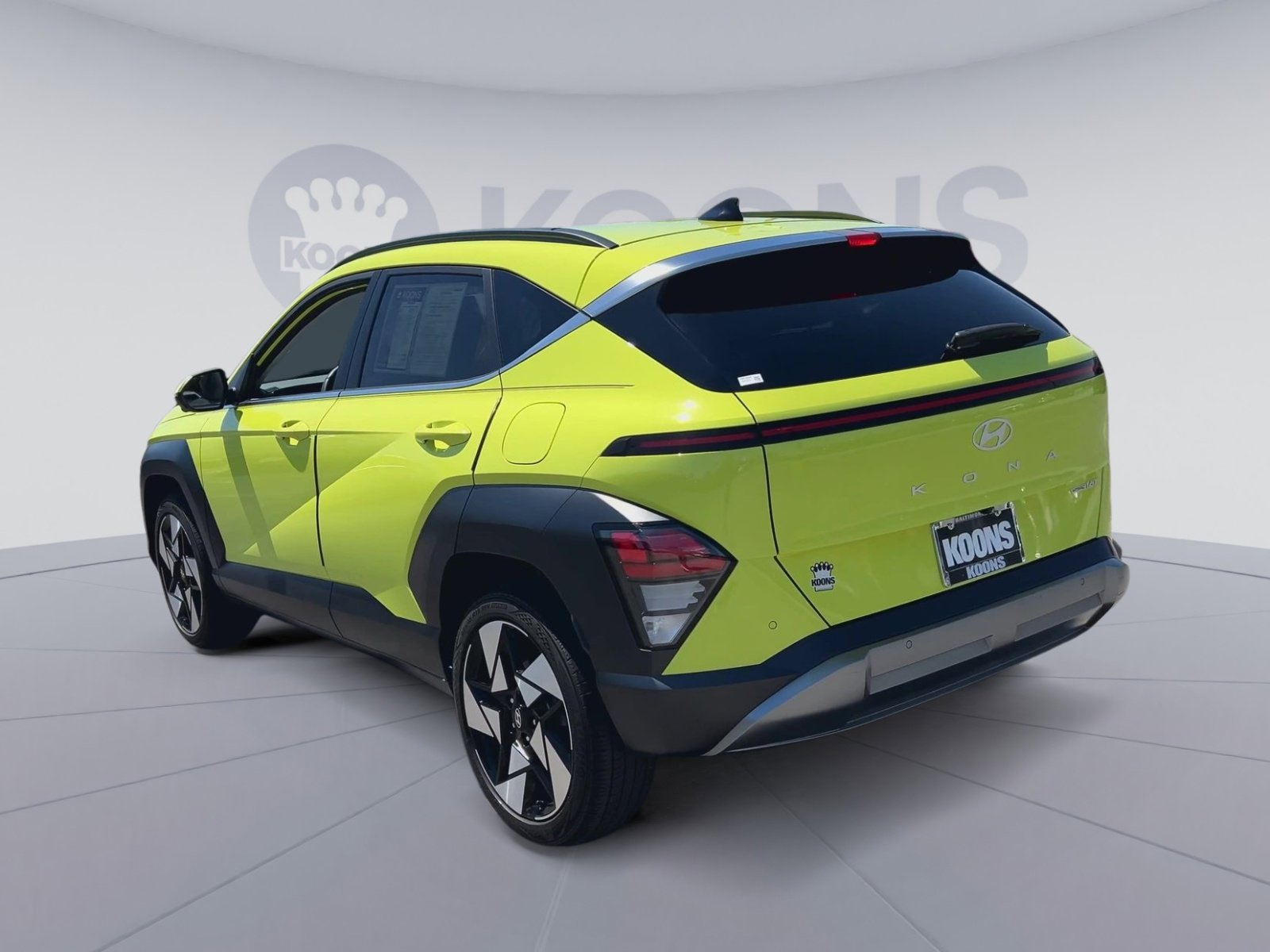 Used 2024 Hyundai Kona Limited AWD/4WD image 10