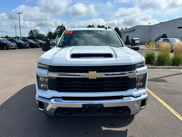Used 2024 Chevrolet Silverado 2500 LT image 8