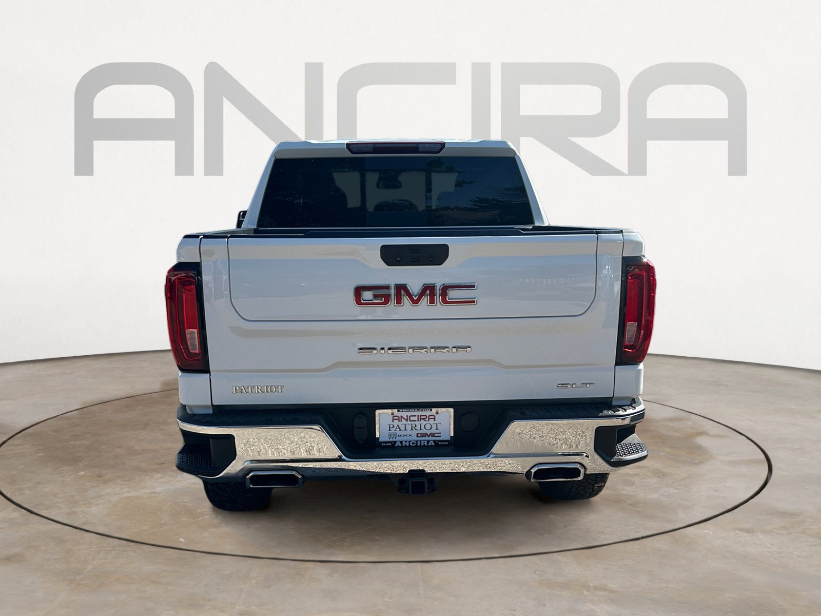 Used 2023 GMC Sierra 1500 SLT image 9