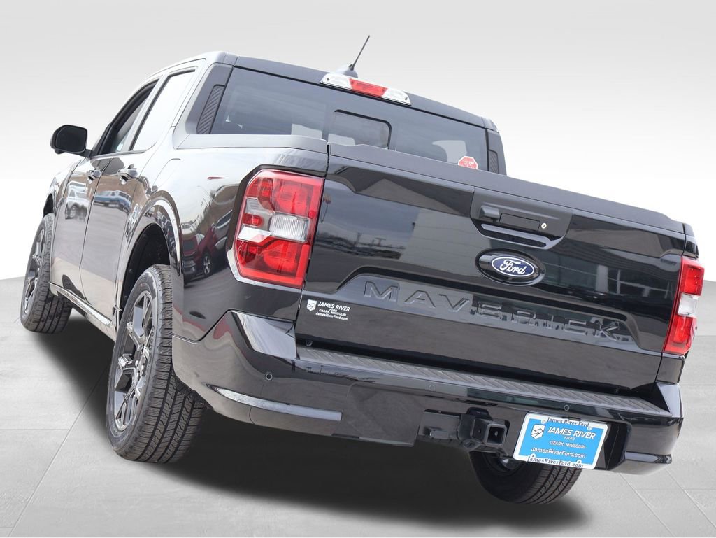 New 2026 Ford Maverick Lobo image 3