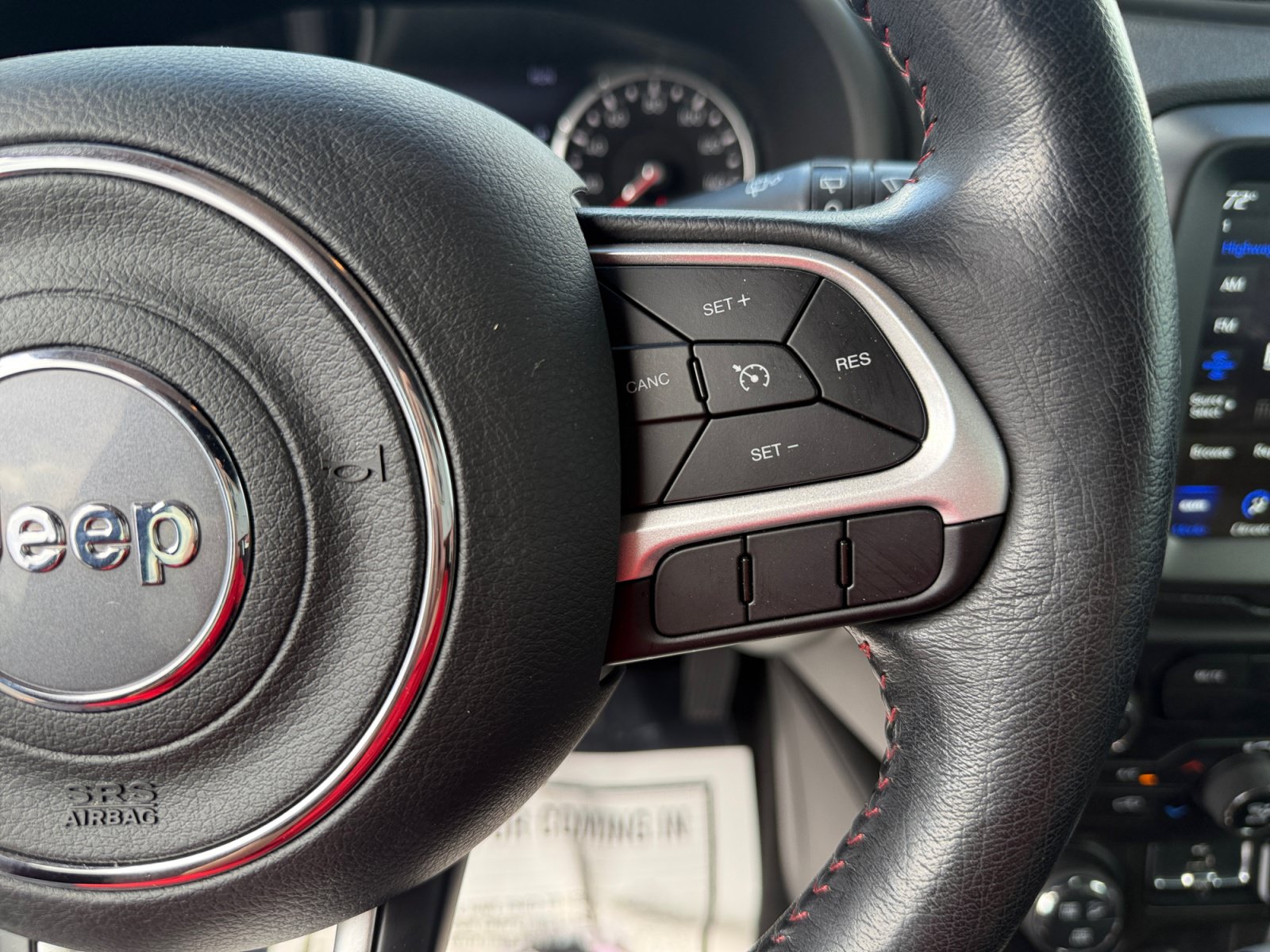 Used 2020 Jeep Renegade Trailhawk w/ UConnect 8.4 Nav Group AWD/4WD image 15