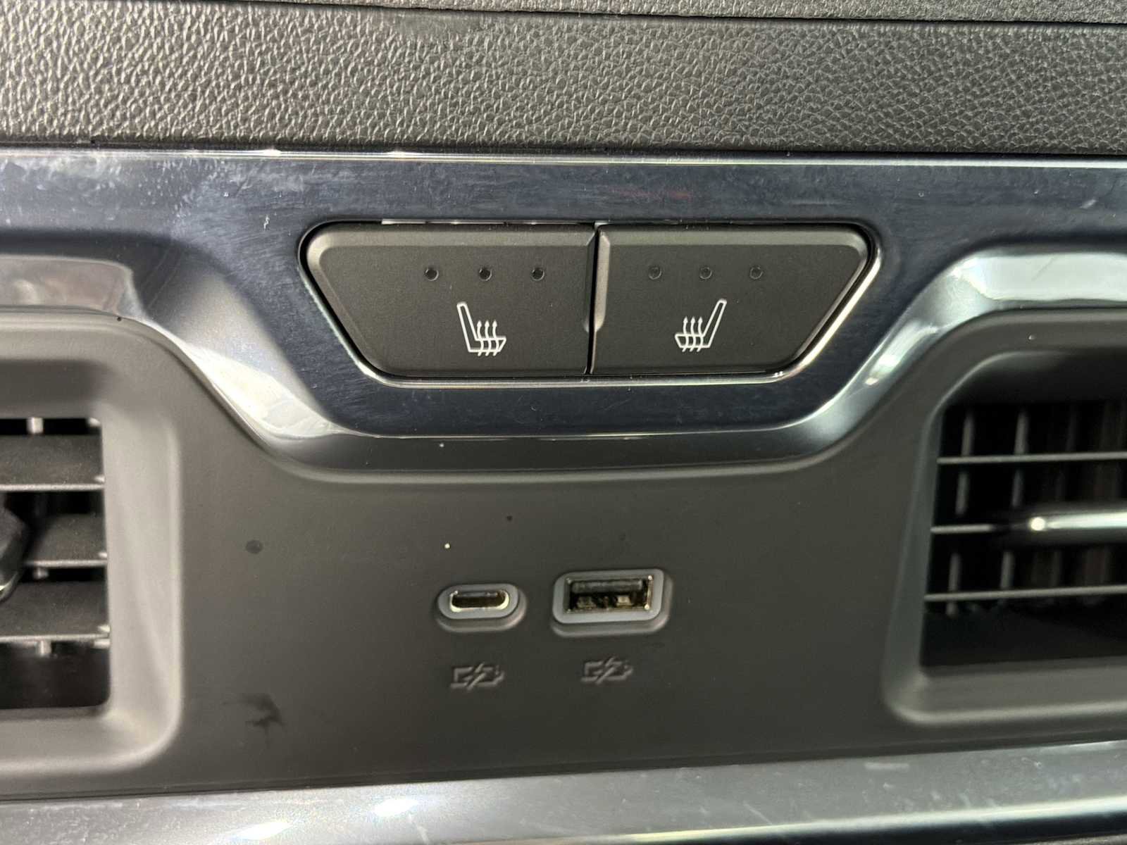 Certified 2023 GMC Sierra 1500 SLT w/ SLT Premium Package AWD/4WD image 20