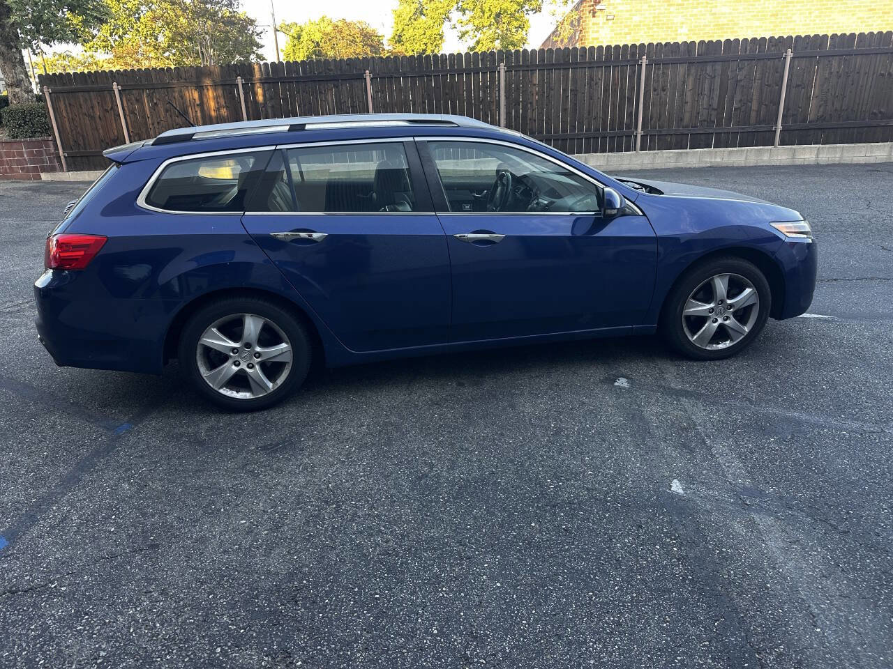 Used 2012 Acura TSX Sport Wagon FWD image 5