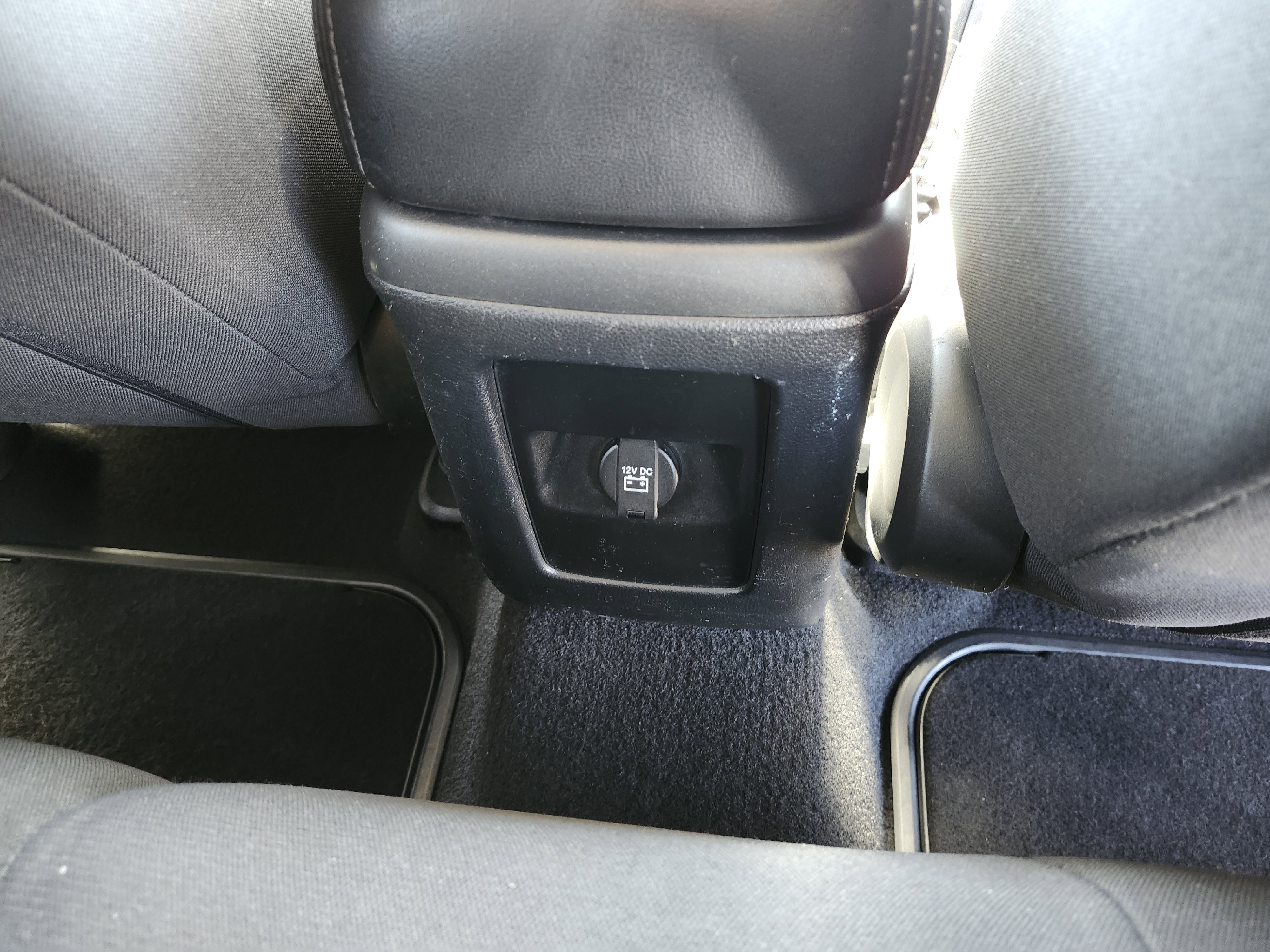 Used 2018 Dodge Journey SE w/ Connectivity Group image 21