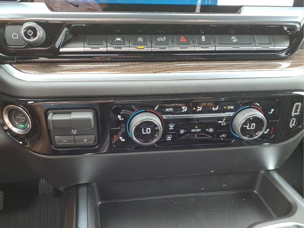 New 2026 Chevrolet Silverado 1500 LT Trail Boss w/ Convenience Package II AWD/4WD image 10