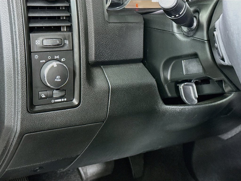 Used 2018 RAM 1500 Rebel w/ Luxury Group AWD/4WD image 19