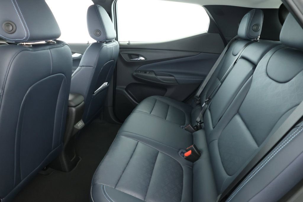 Used 2023 Chevrolet Bolt EUV Premier image 20