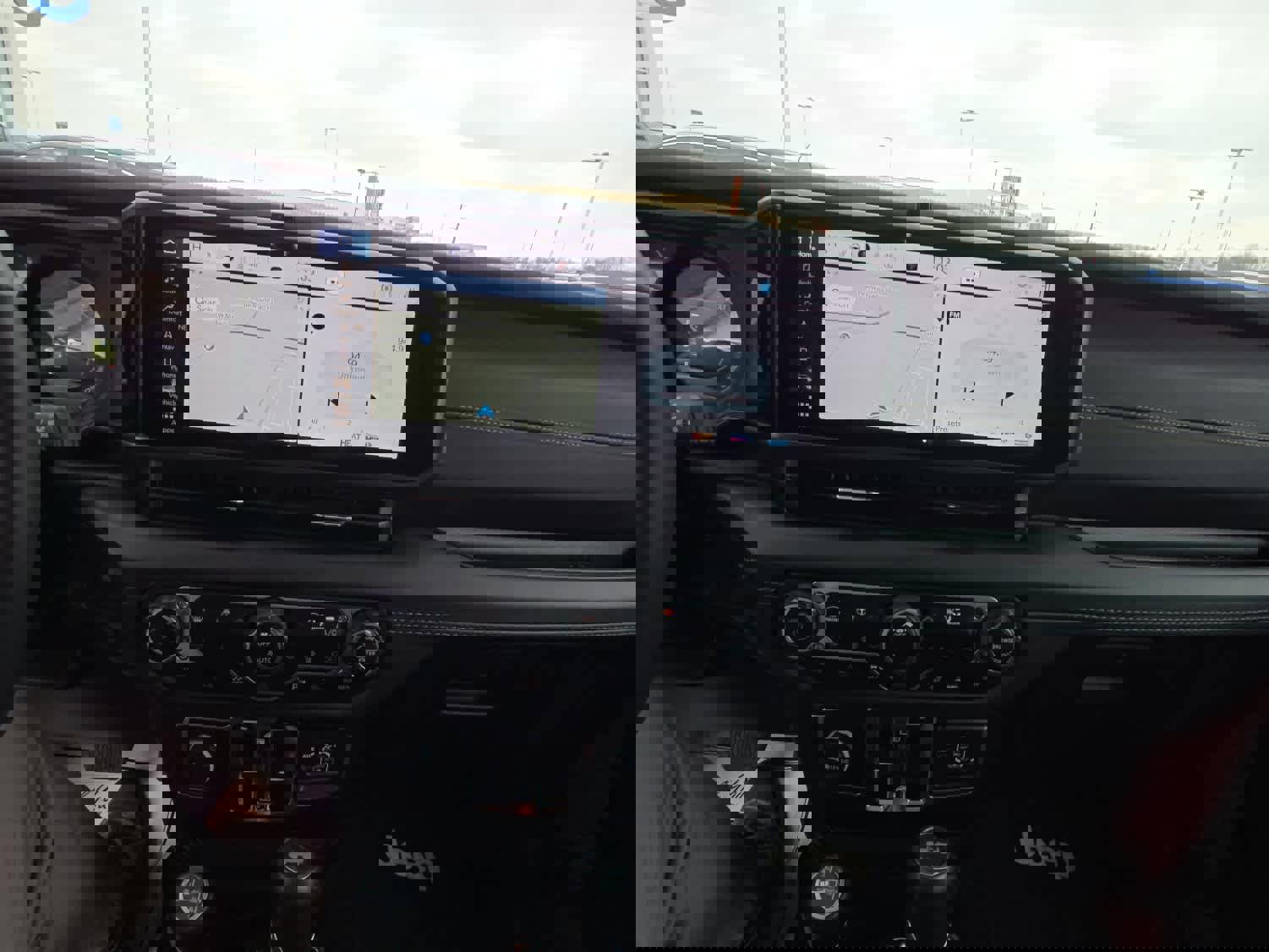 Used 2024 Jeep Wrangler Sahara w/ Technology Group image 32