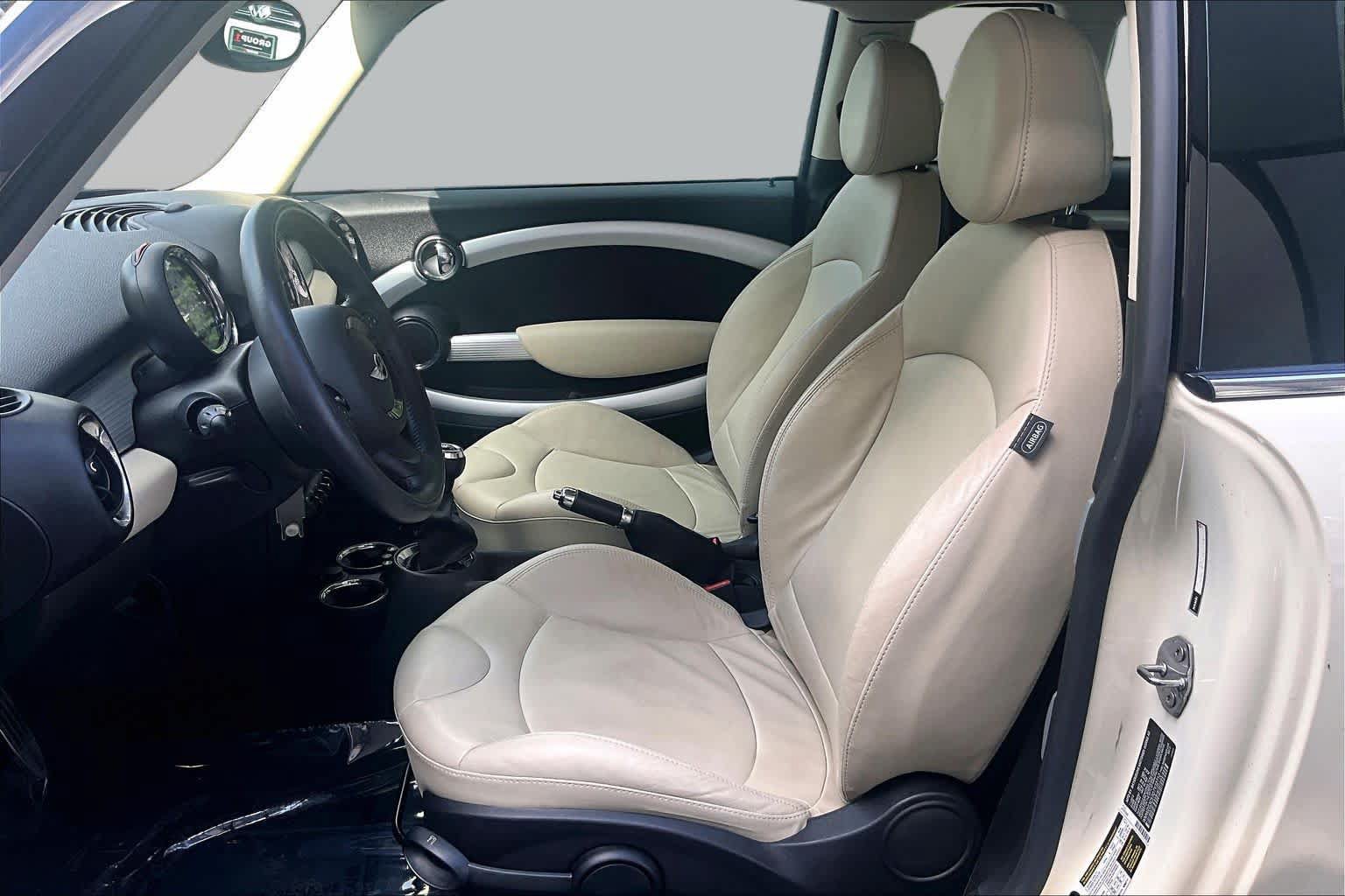 Used 2013 MINI Cooper Clubman S FWD image 8
