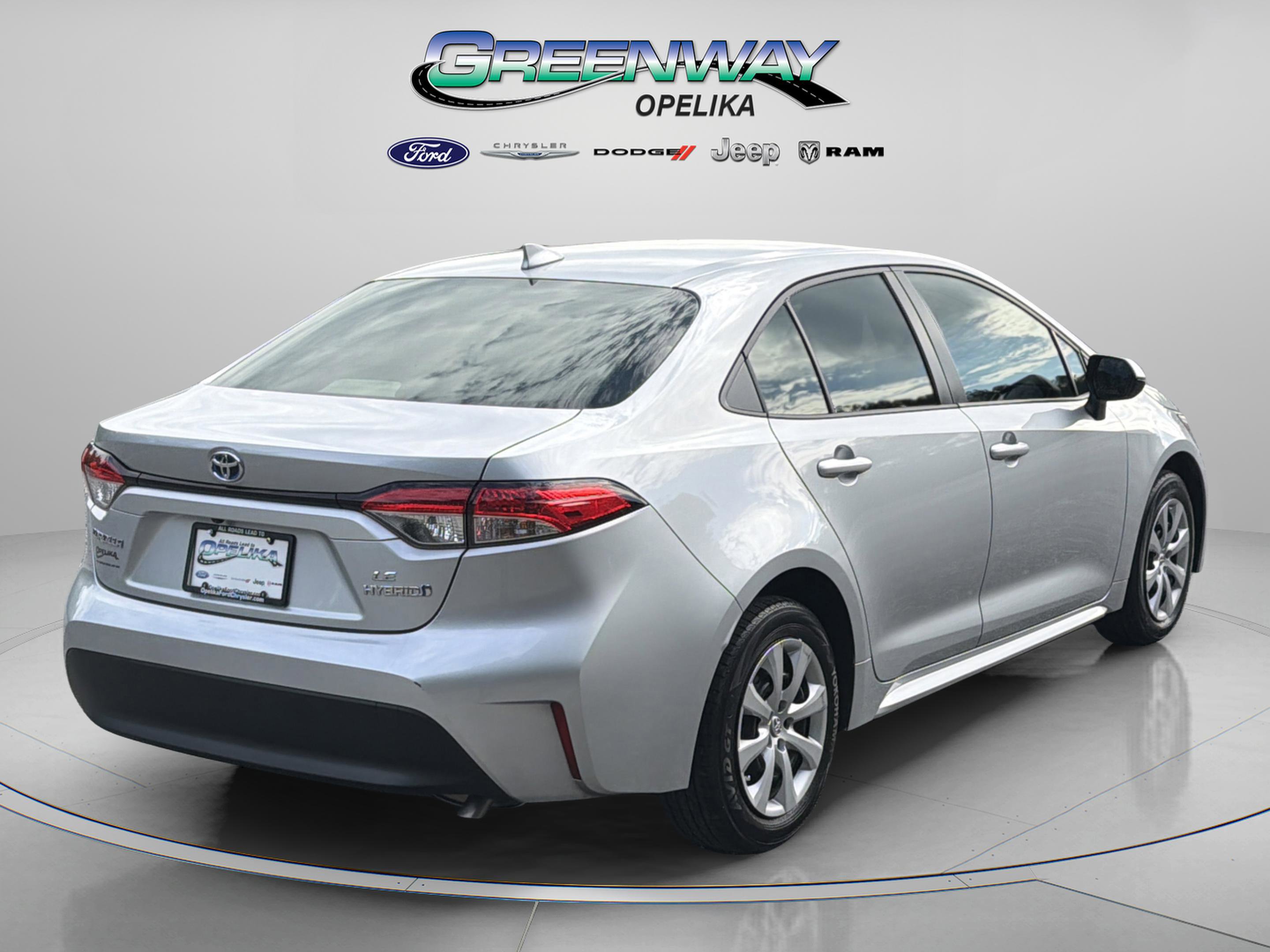 Used 2024 Toyota Corolla LE FWD image 7