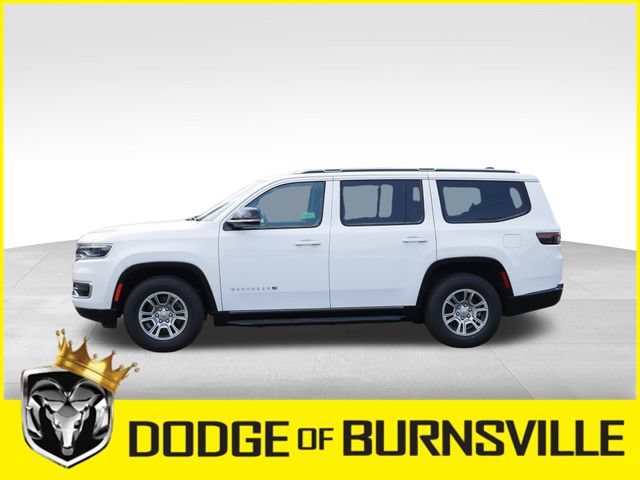 Used 2024 Jeep Wagoneer 4WD image 4
