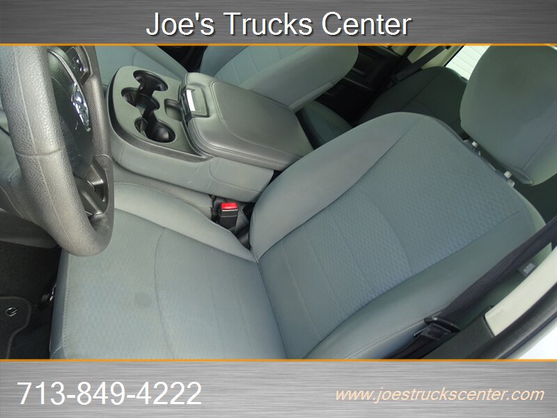 Used 2018 RAM 3500 Tradesman w/ Chrome Appearance Group AWD/4WD image 22