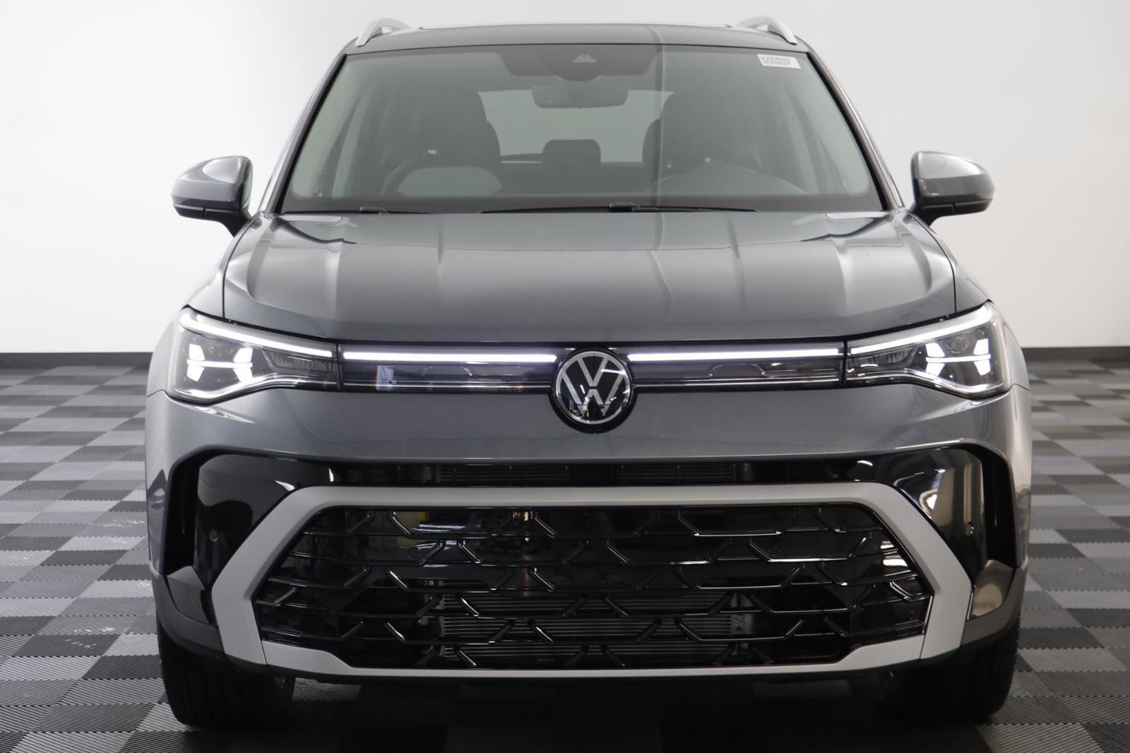 New 2026 Volkswagen Taos SEL image 22