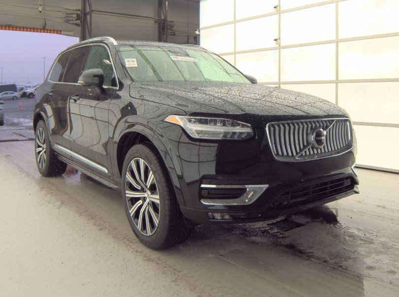Used 2025 Volvo XC90 B5 Core image 1