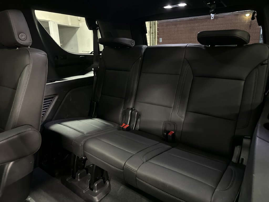 Used 2023 Chevrolet Tahoe LT w/ Luxury Package AWD/4WD image 27
