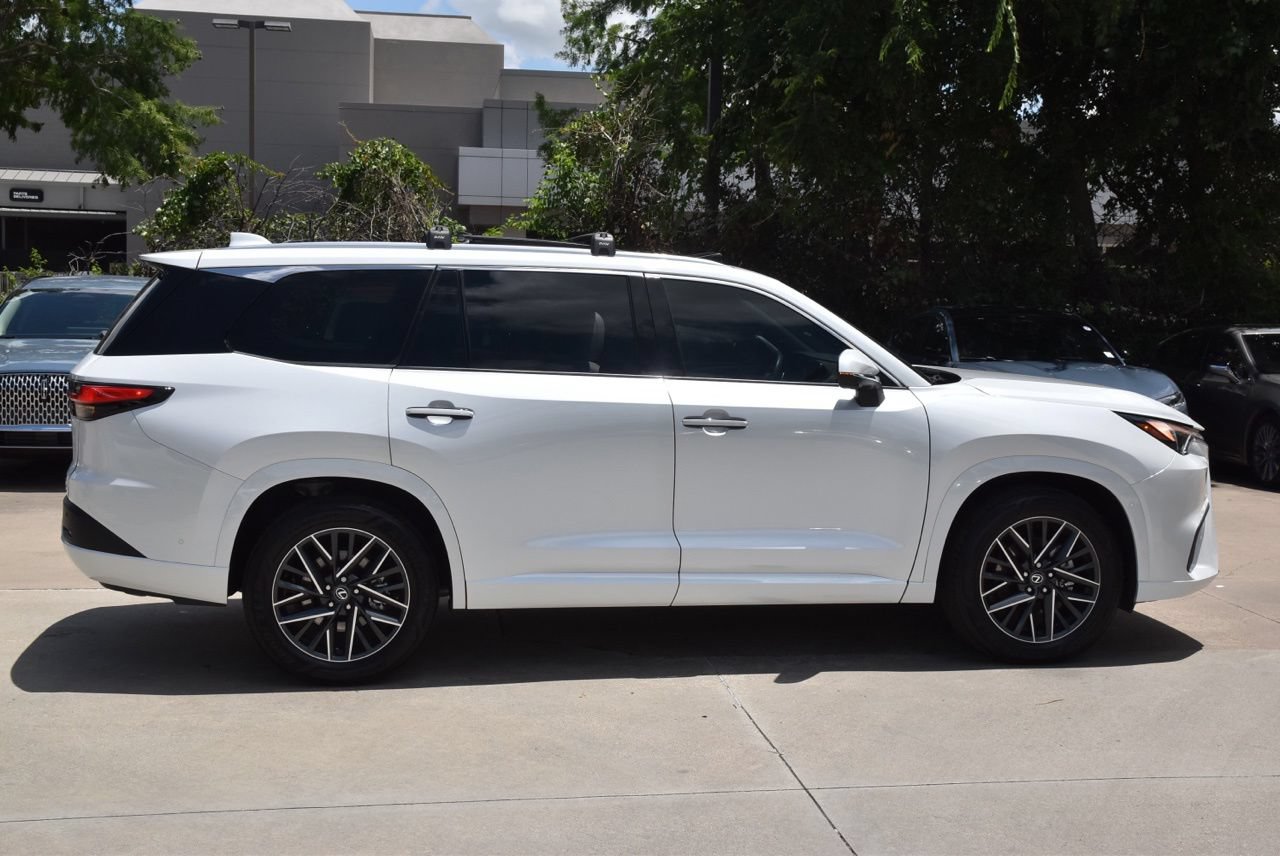 Used 2025 Lexus TX 350 AWD w/ Technology Package image 6
