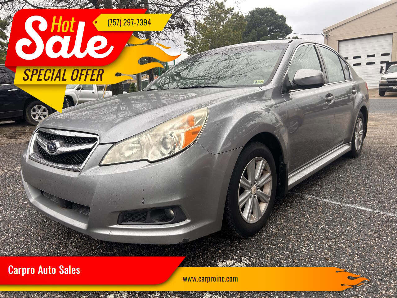 Used 2011 Subaru Legacy 2.5i Premium AWD/4WD image 1