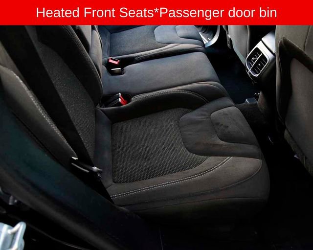 Used 2020 Jeep Cherokee Latitude w/ Cold Weather Group image 13