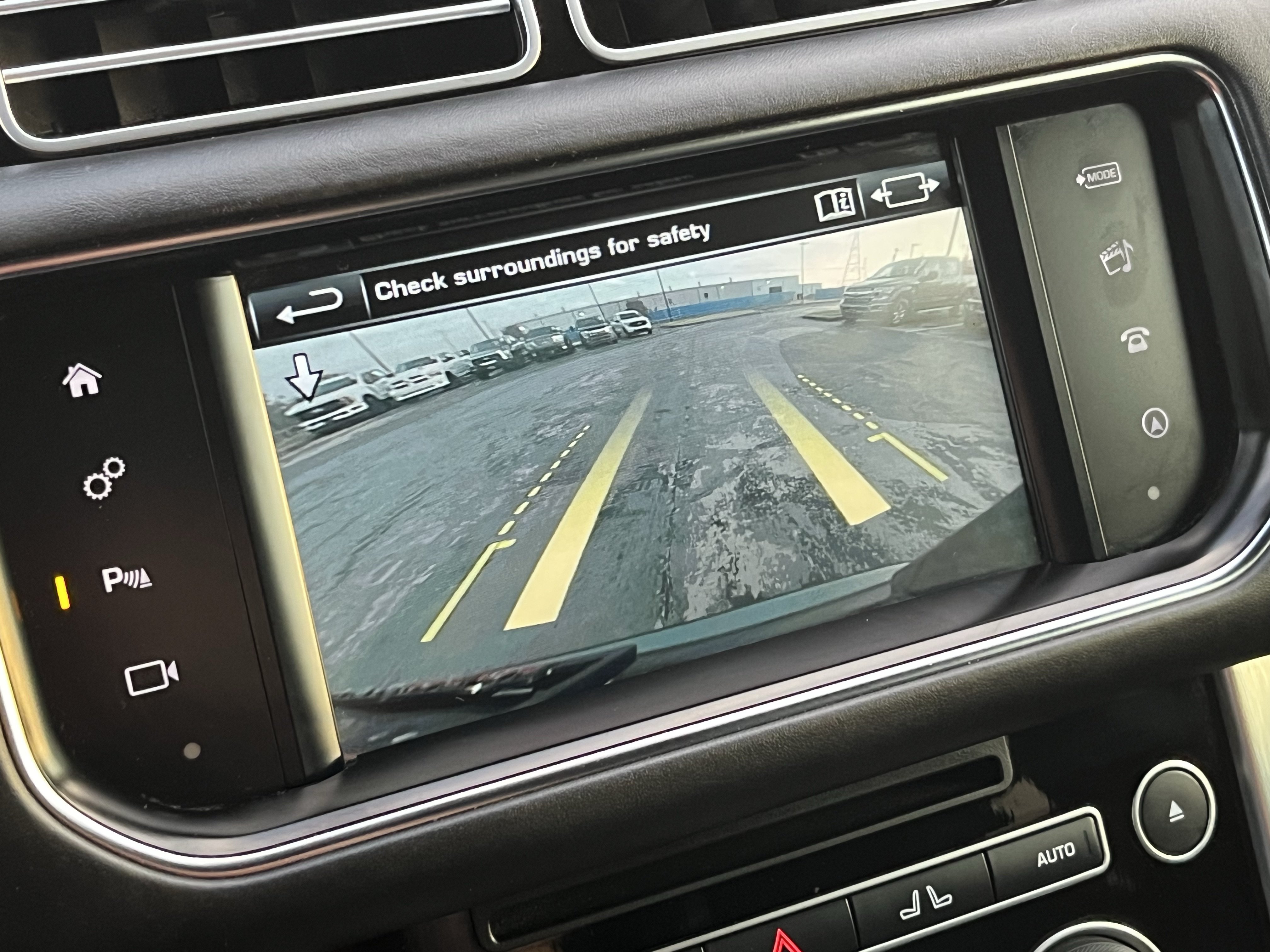 Used 2016 Land Rover Range Rover Supercharged AWD/4WD image 8